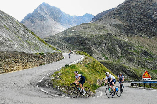 Gran Fondo Gavia e Mortirolo: The Ultimate Alternative for Italian Alpine Purists